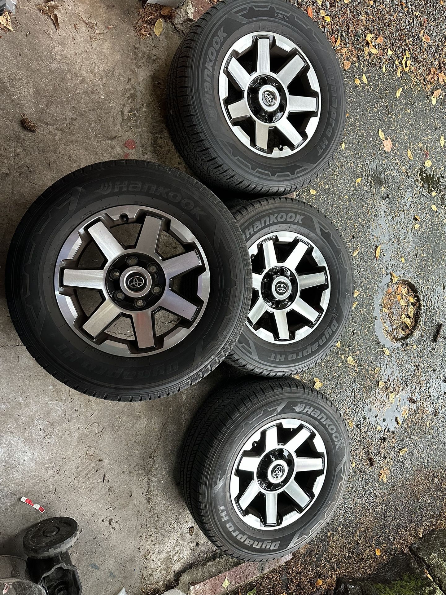 4Runner Wheels - 17x7.5 TRD Off-Road