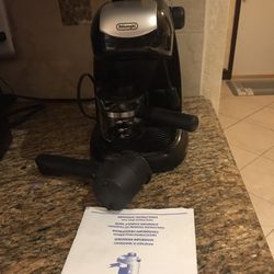 DeLonghi Espresso Coffee / Cappuccino Maker