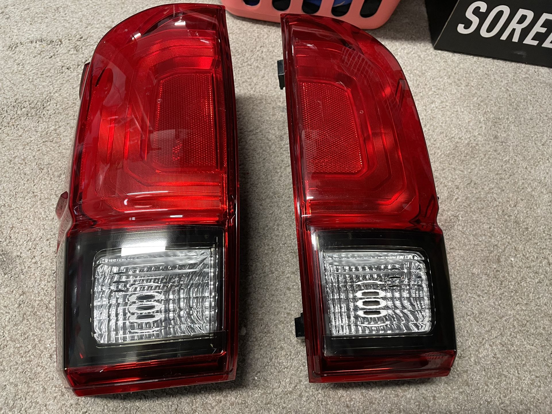 Toyota Tacoma 3rd Gen Factory Taillights