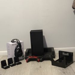Xbox Series X Bundle – Includes Controller & Accessories Works Perfectly