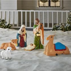 ✨️ Home Accents Holiday
6-Piece Nativity Scene Holiday Yard Decoration w5086