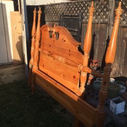 1980’s Pine Bed Four Post