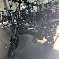 Folding electric bicycle