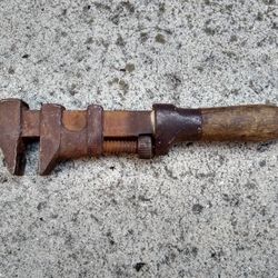 Vintage 8.5" Adjustable Pipe Wrench