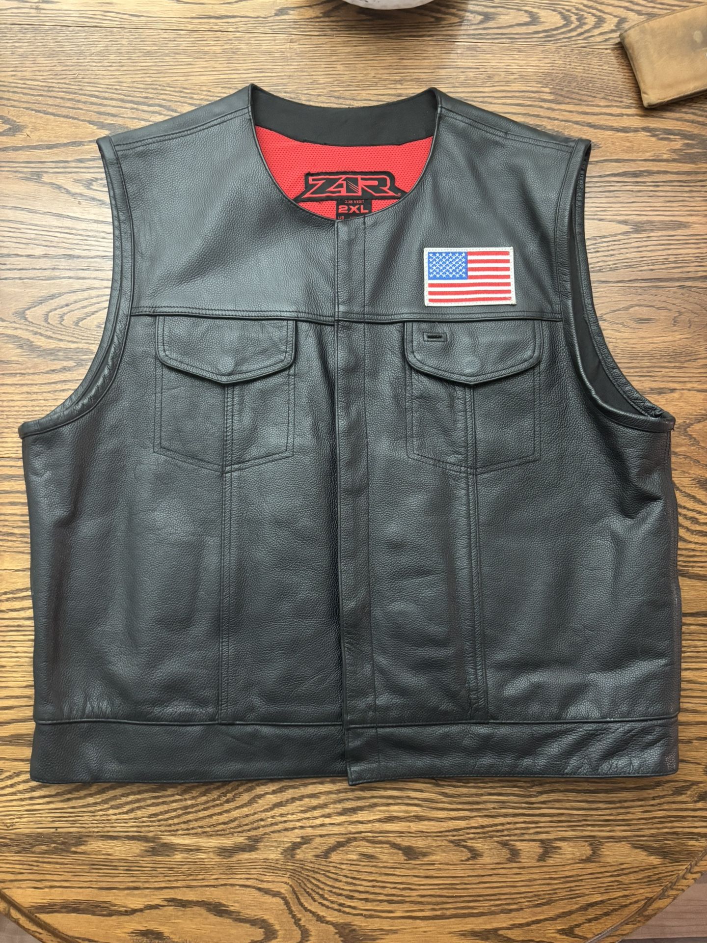 Z1R3721 Men’s ’338’ Black Collarless Motorcycle Leather Vest