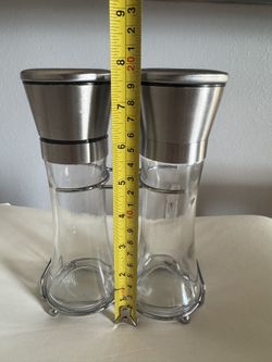 Salt And Pepper Grinder