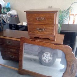 A Big Dresser A Little Dresser And A Mirror For $50
