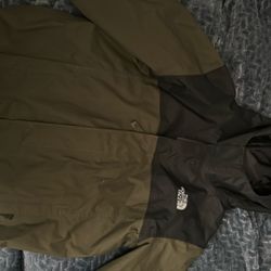 XS Boys Northface rain jacket
