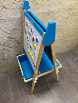 Belleur Adjustable Kids Easel - Local Delivery Available for a Fee - See My Other Items 😀