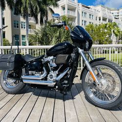 2020 Harley Davidson Softail Standard Low Miles ** Yes Financing **