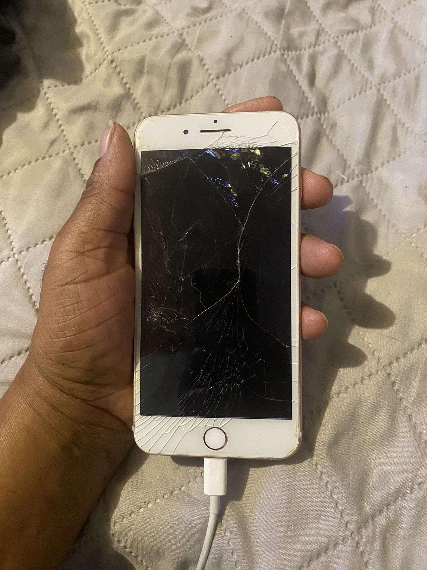 iPhone 7 Plus need a new screen