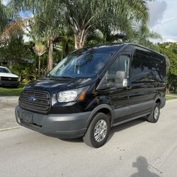 2017 Ford Transit 250 Medium Roof Cargo Van