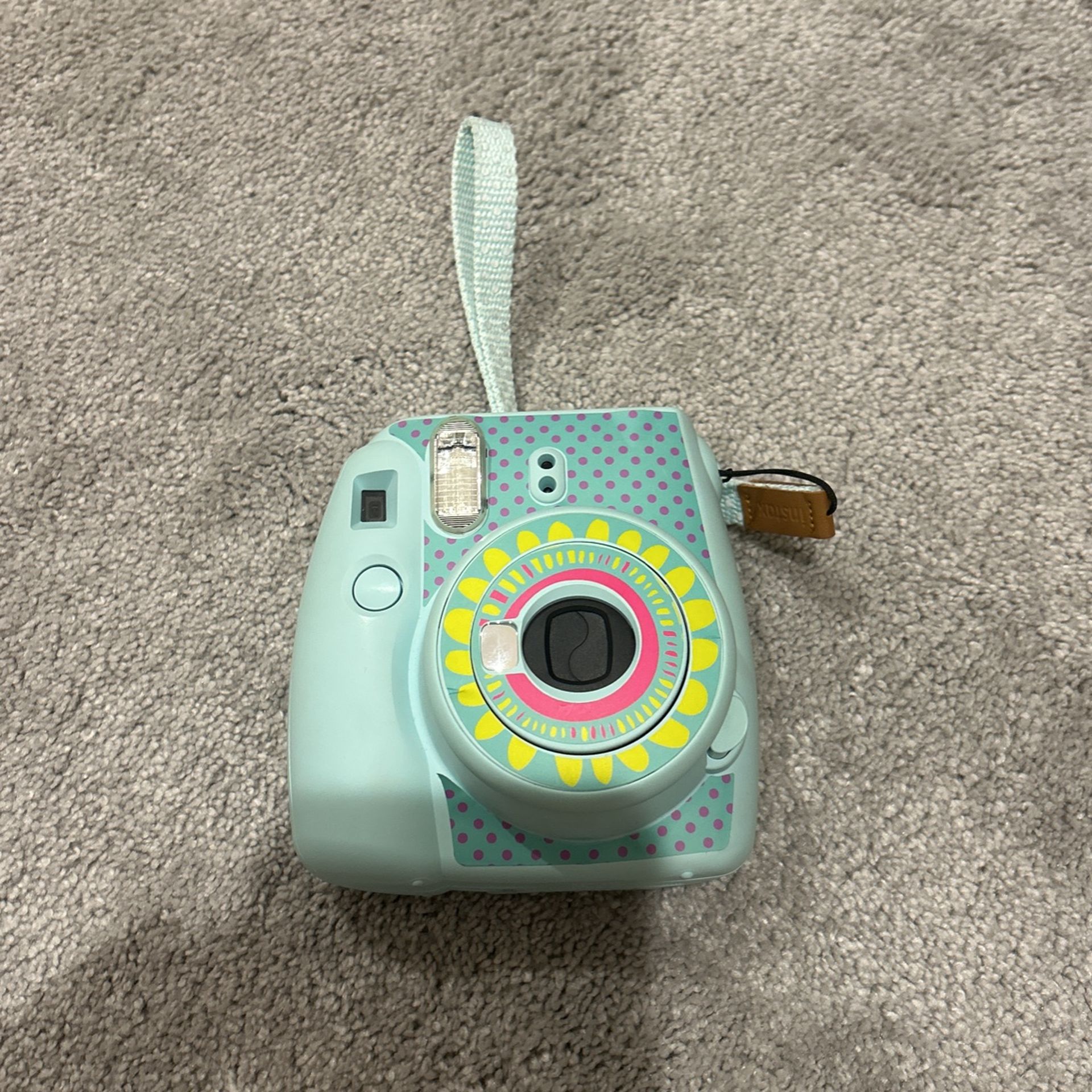 Fuji Film Instax Mini