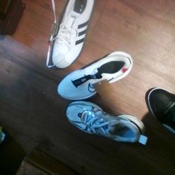 W.10&M9Adidas,W9nikes,W9&M8nikes 
