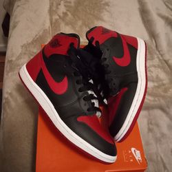 85 bred 1s size 8.5 used no box