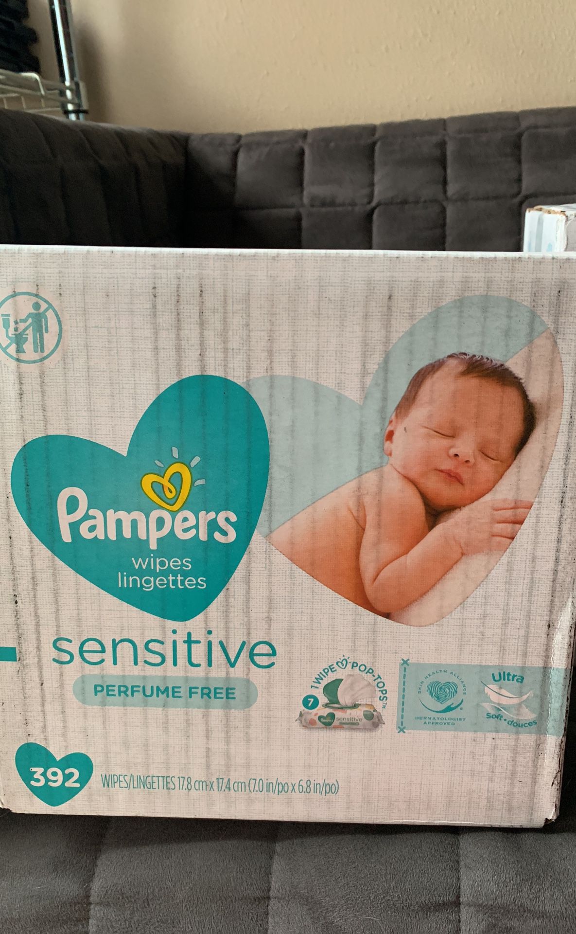 Pampers sensitive wipes pop tops
