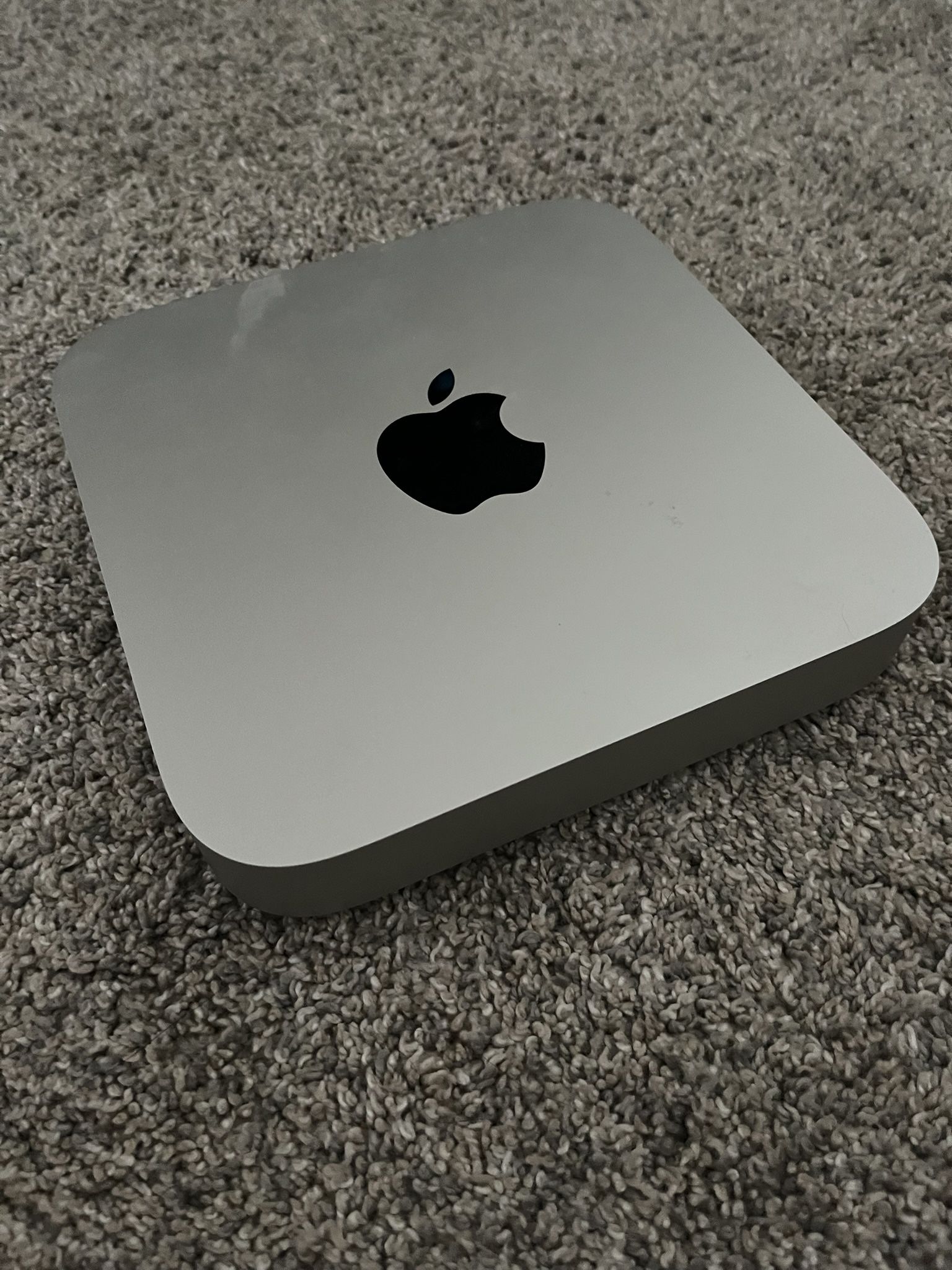 Apple Mac mini M1