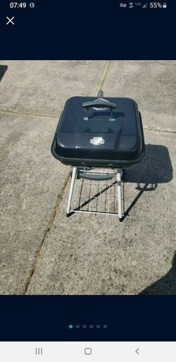 Almost 18-in Square BBQ / Barbecue