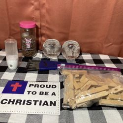 HOME CLEANOUT BUNDLE INCLUDES: PINK ZEBRA WAX MELTS - CEDAR SCENT PLUG IN NIGHTLIGHT 2 GLASS CANDLE HOLDERS CAR SCRAPER "PROUD TO BE A CHRISTIAN" CAR 