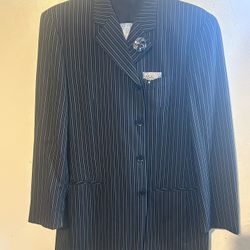 Men’s Suit