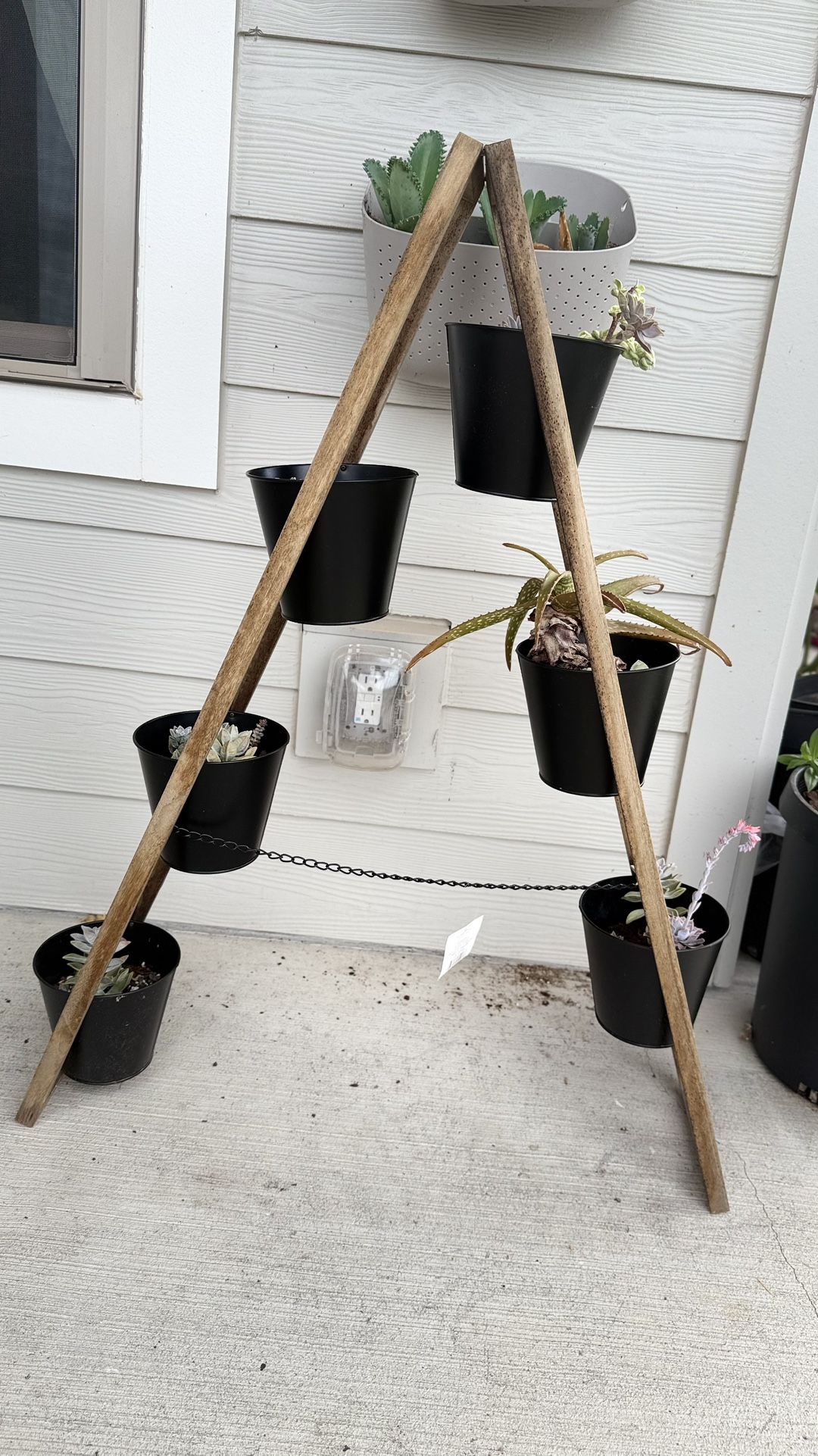 Foldable Plant Stand (Indoor/Outdoor)