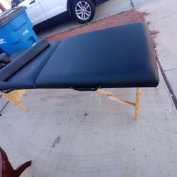 Massage Table 