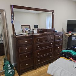 Dresser W Attached Mirror And 1 Night Table 