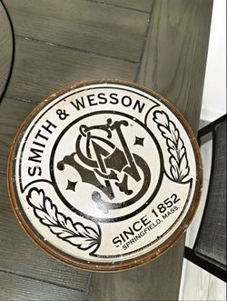 Smith & Wesson Round Metal Tin Sign