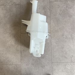 2019-2021/ Kai Niro Washer Fluid Reservoir
