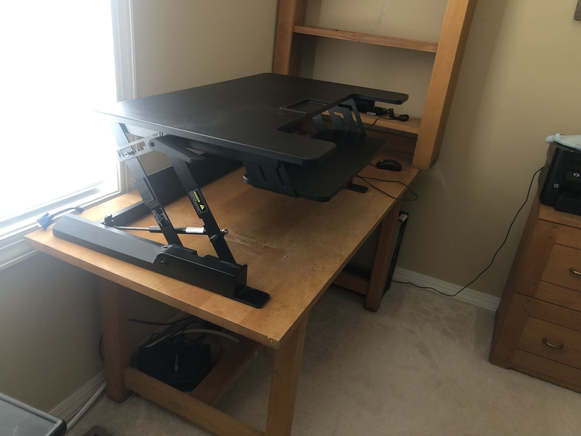 Sit/Stand Desktop Riser