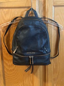 Michael Kors Medium Rhea Zip Leather Backpack - Black/Gold (No Scuffs!)