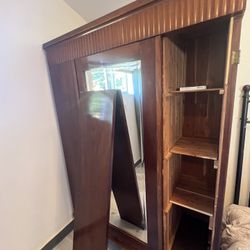 Armoire