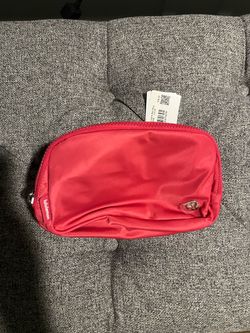 Lululemon belt bag