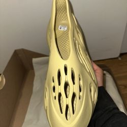 Adidas Yeezy Foam Runner Size 15