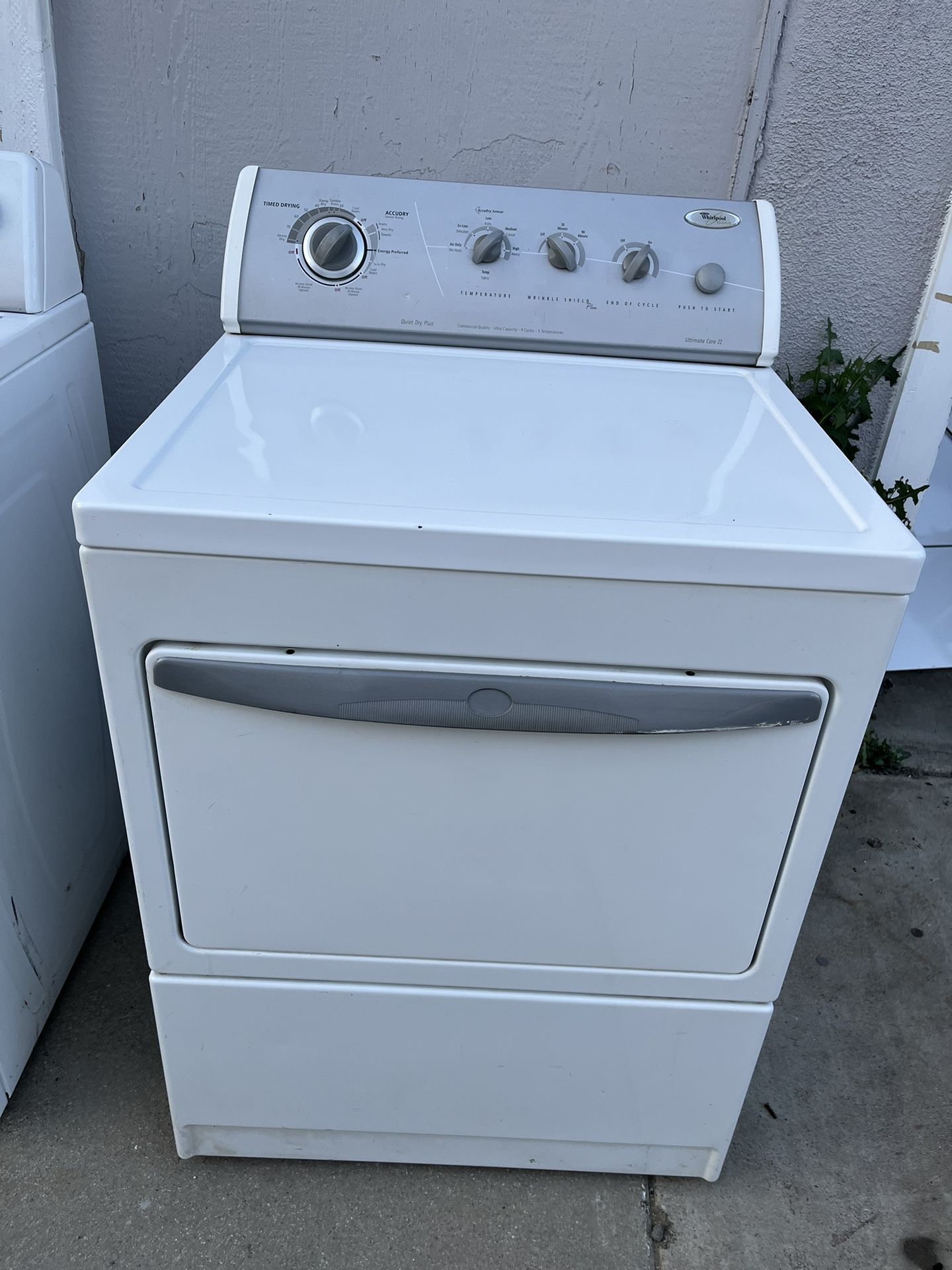 Whirlpool King Size Capacity Gas Dryer 