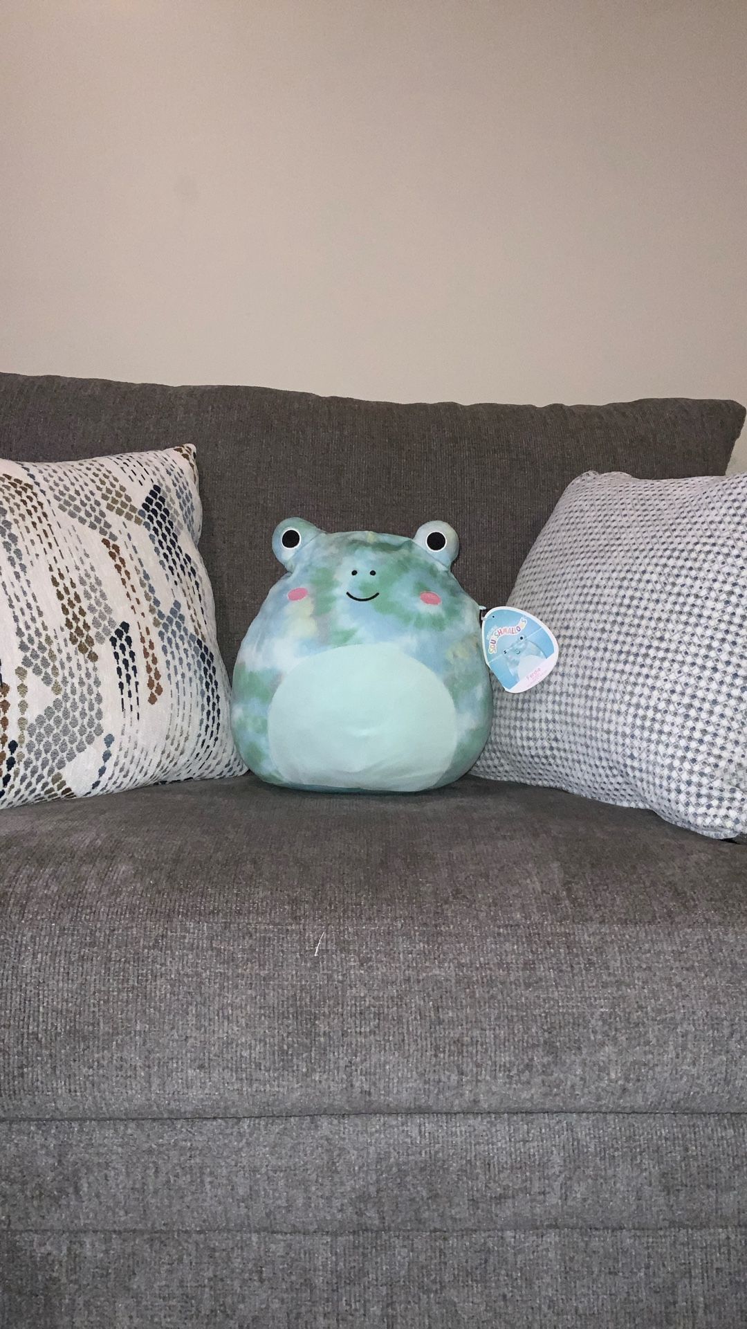 13” Ferdinand The Frog Stuffed Animal