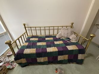 Twin Size Bed Frame And Mattress 