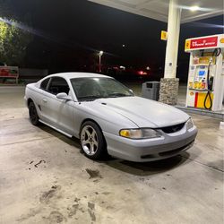 1998 Ford Mustang