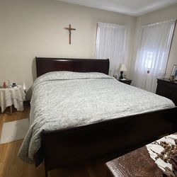 King Size (2 Twin Extra Long )Bed with Split Adjustable Base and headboard/Foot board