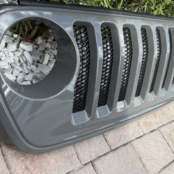 Jeep JL Front Grill 