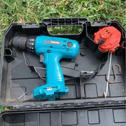 Drill (makita)