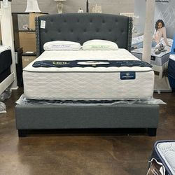 BED FRAME Queen Sizes 