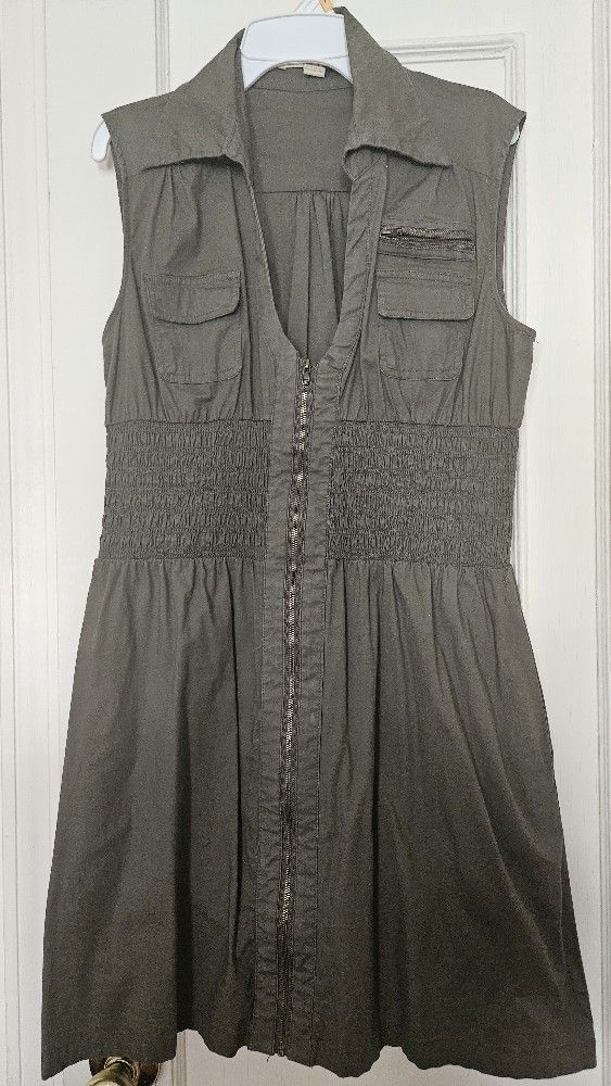Olive Green Sleeveless Zip-up Dress