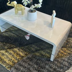 White Laquer Coffee Table Modern 