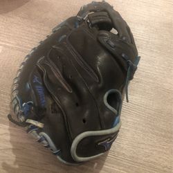 MIZUNO 34” Used Glove MVP PRIME Special edition