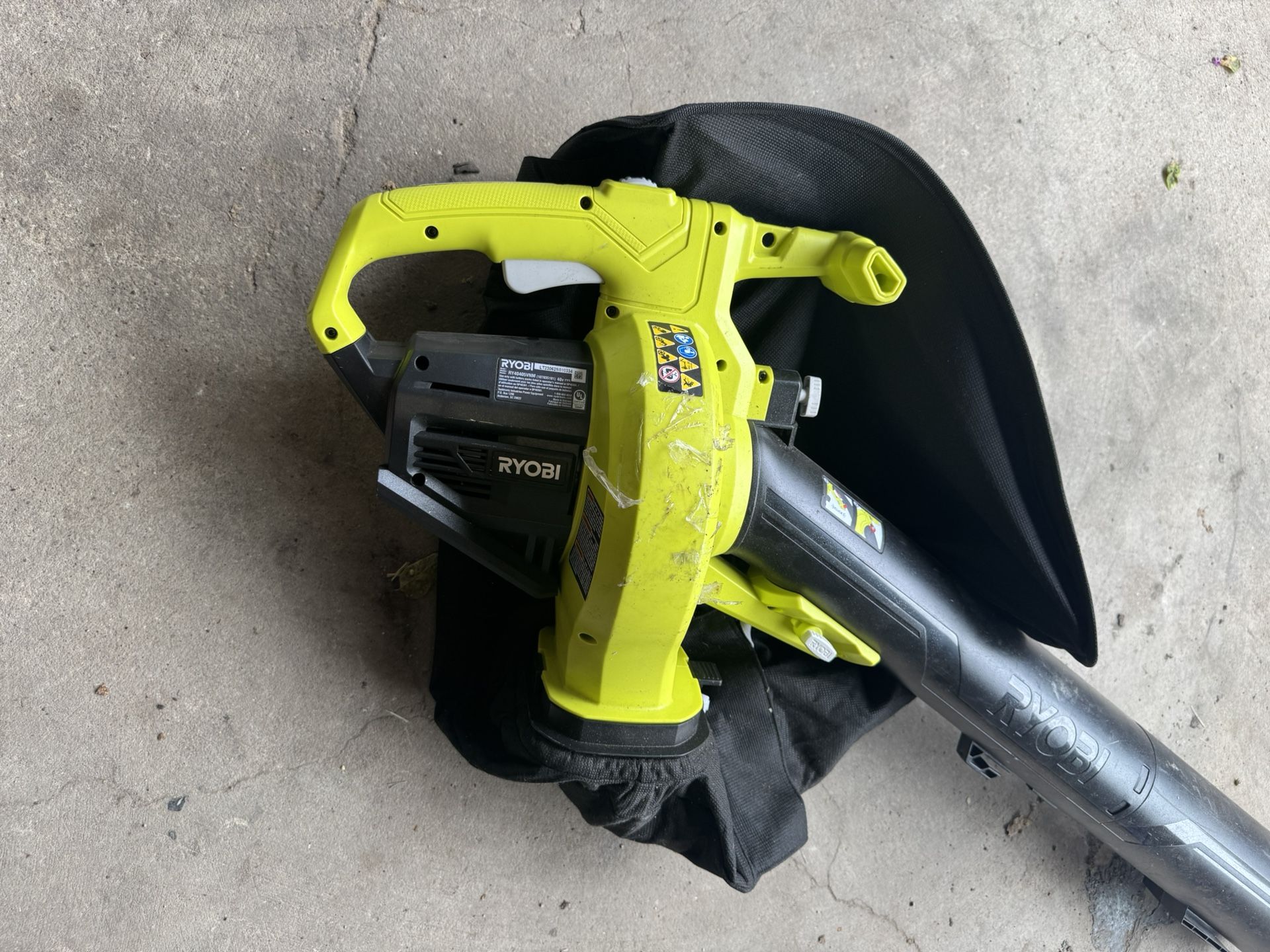 RYOBI 40V Vac Attack Cordless Battery Leaf Vacuum/Mulcher (Tool Only)