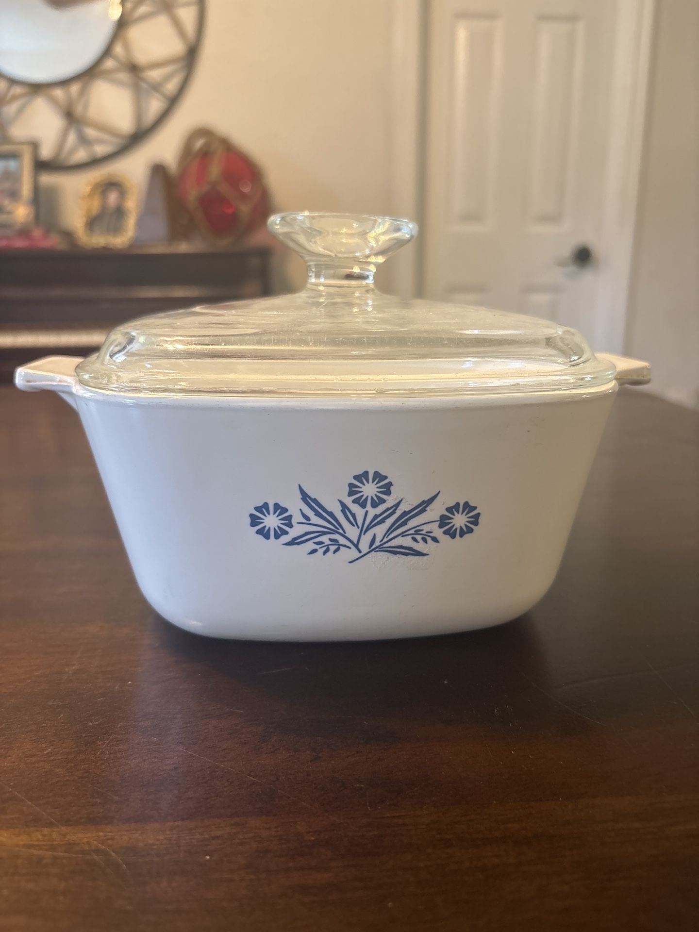 Vintage CorningWare Blue Cornflower Casserole Dish with Lid – 1 ¾ Quart (P-1 ¾-B)