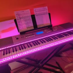 Yamaha DGX 230 Keyboard with LEDs