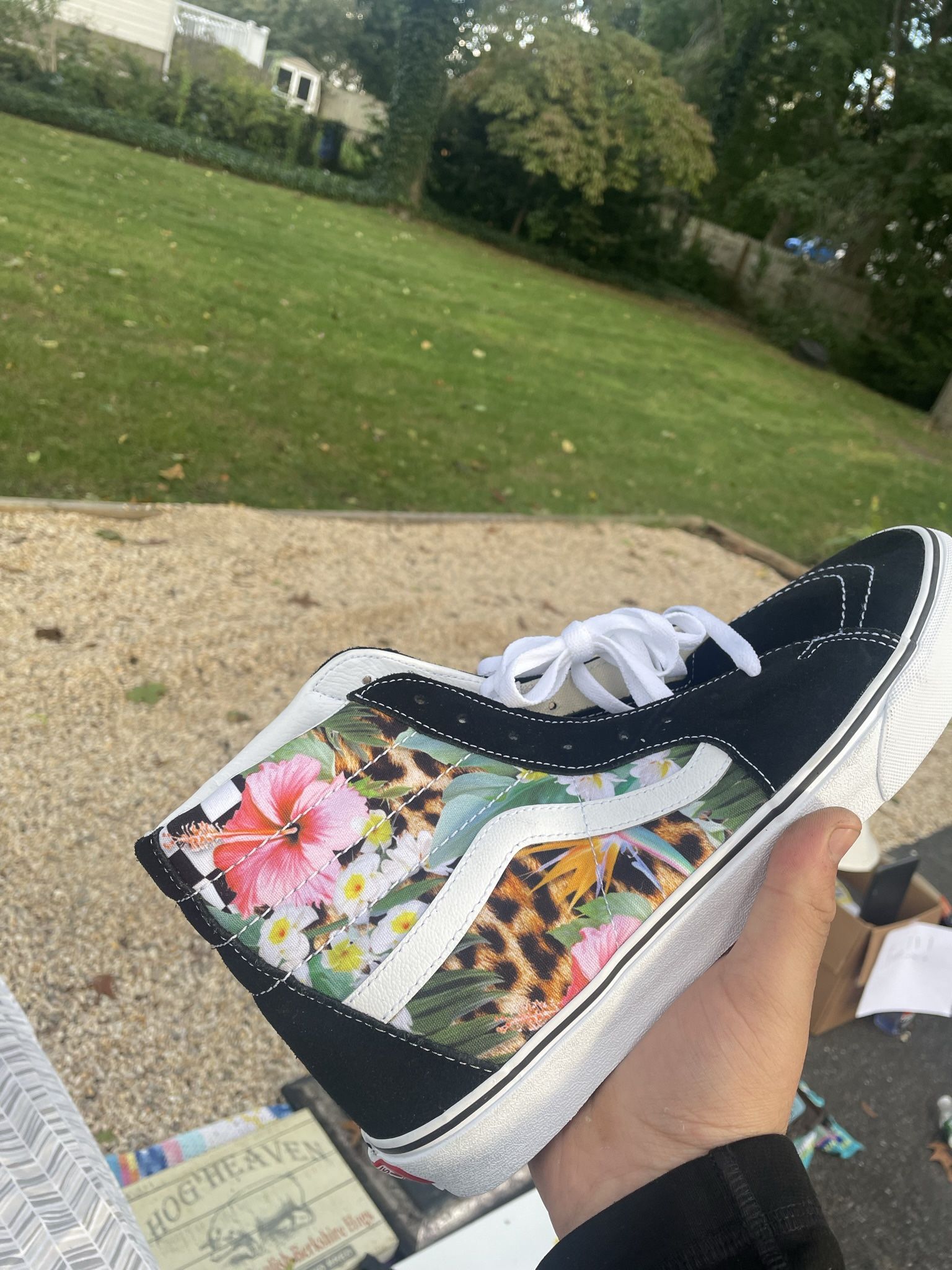 Vans 