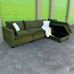 New in Box Olive Green Cloud Sectional Couch $10DOWN